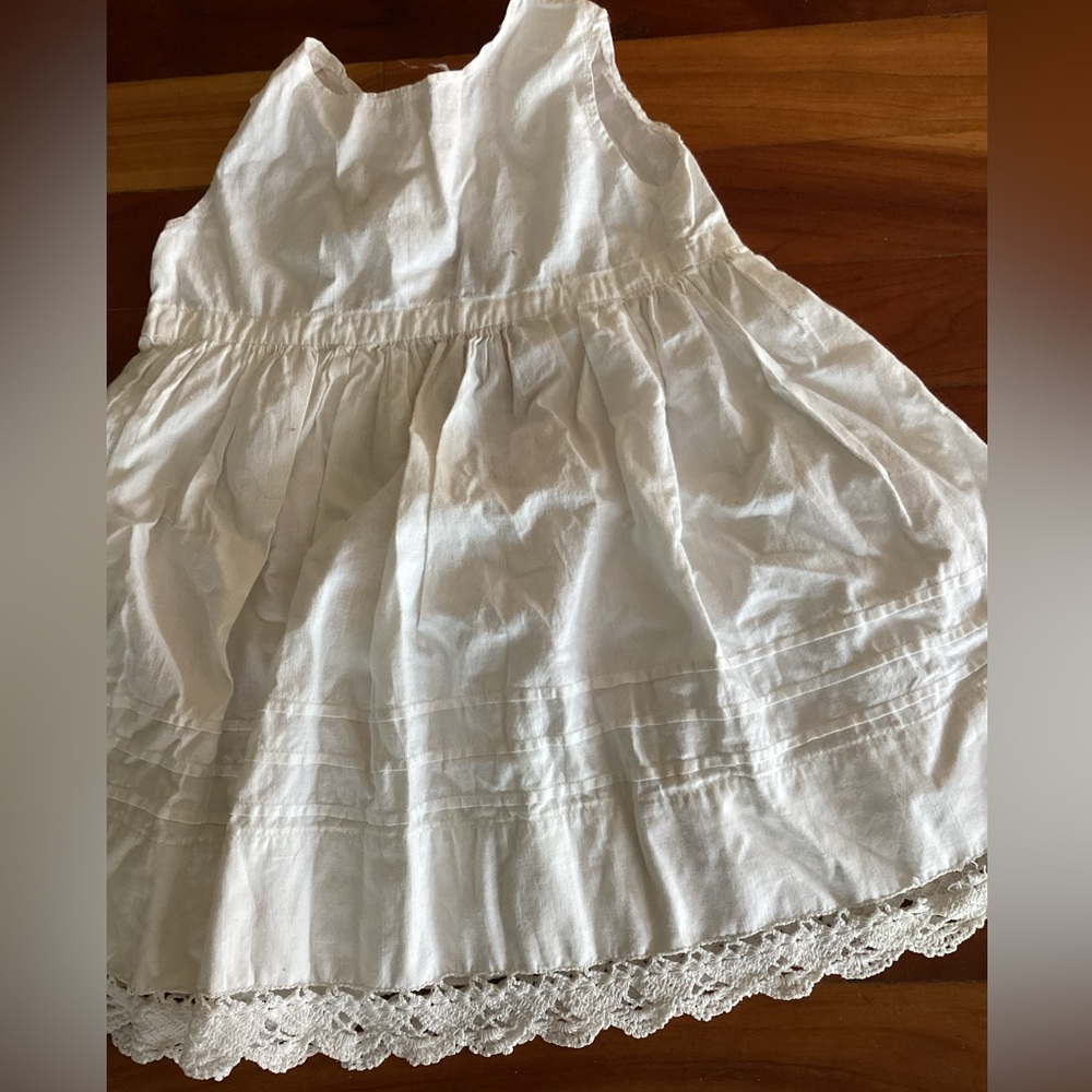 👶 Antique CROCHET TRIM Child’s Dress in VNVC